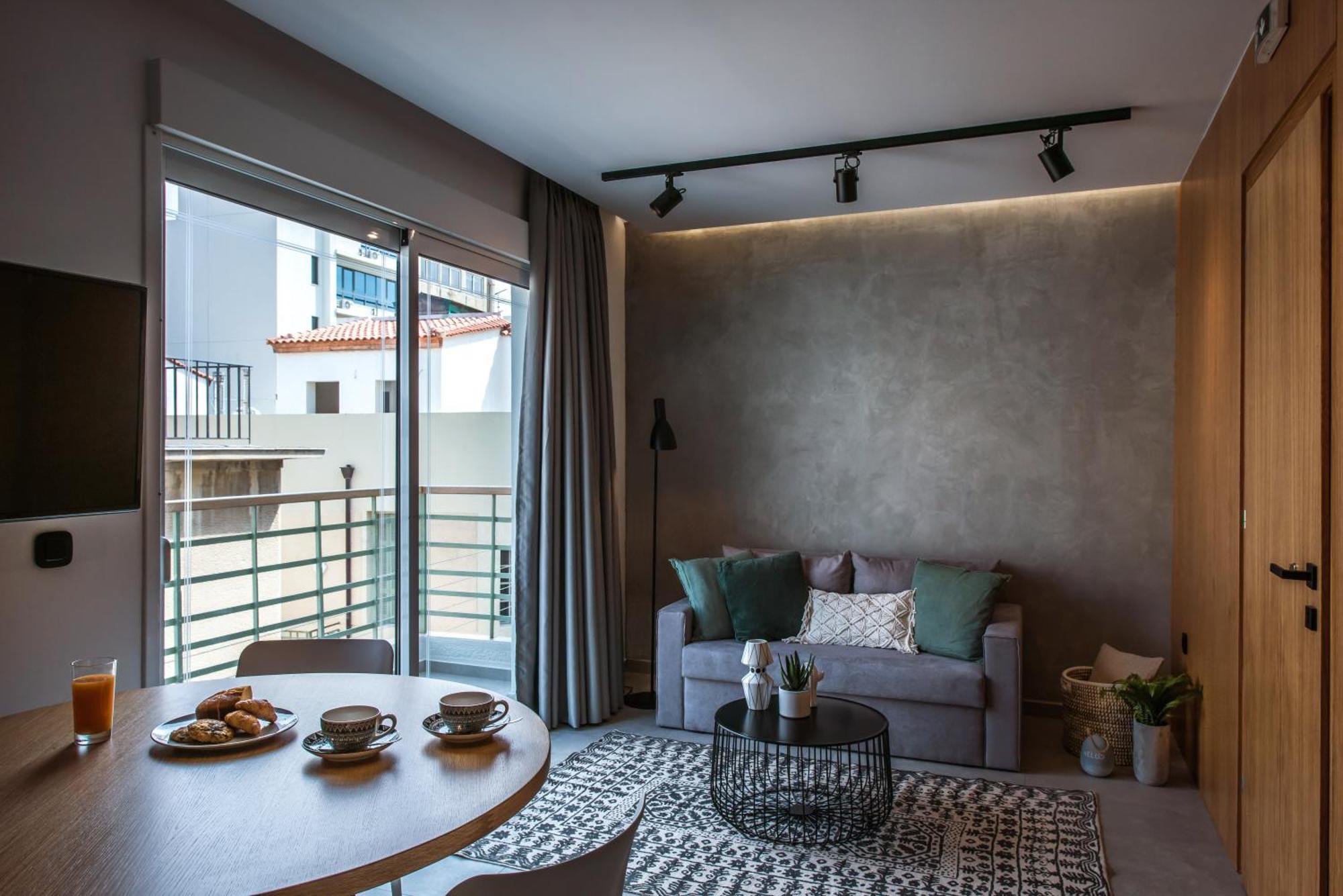 King'S Blue, Urban Suites Heraklion Exteriör bild