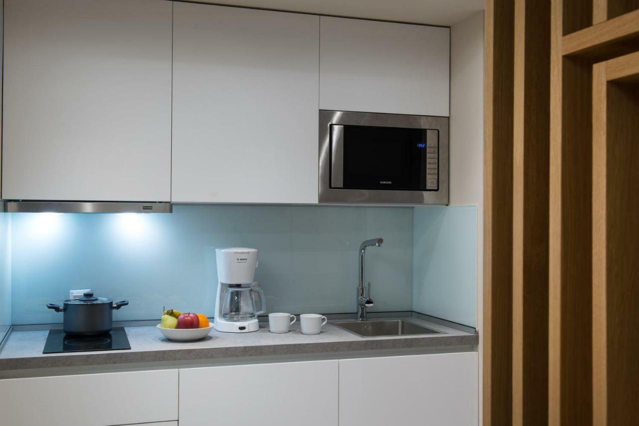 King'S Blue, Urban Suites Heraklion Exteriör bild