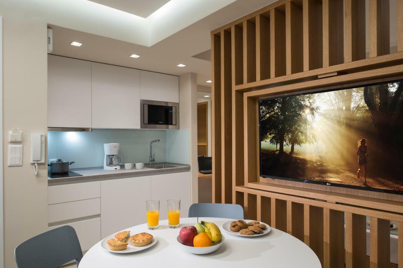 King'S Blue, Urban Suites Heraklion Exteriör bild