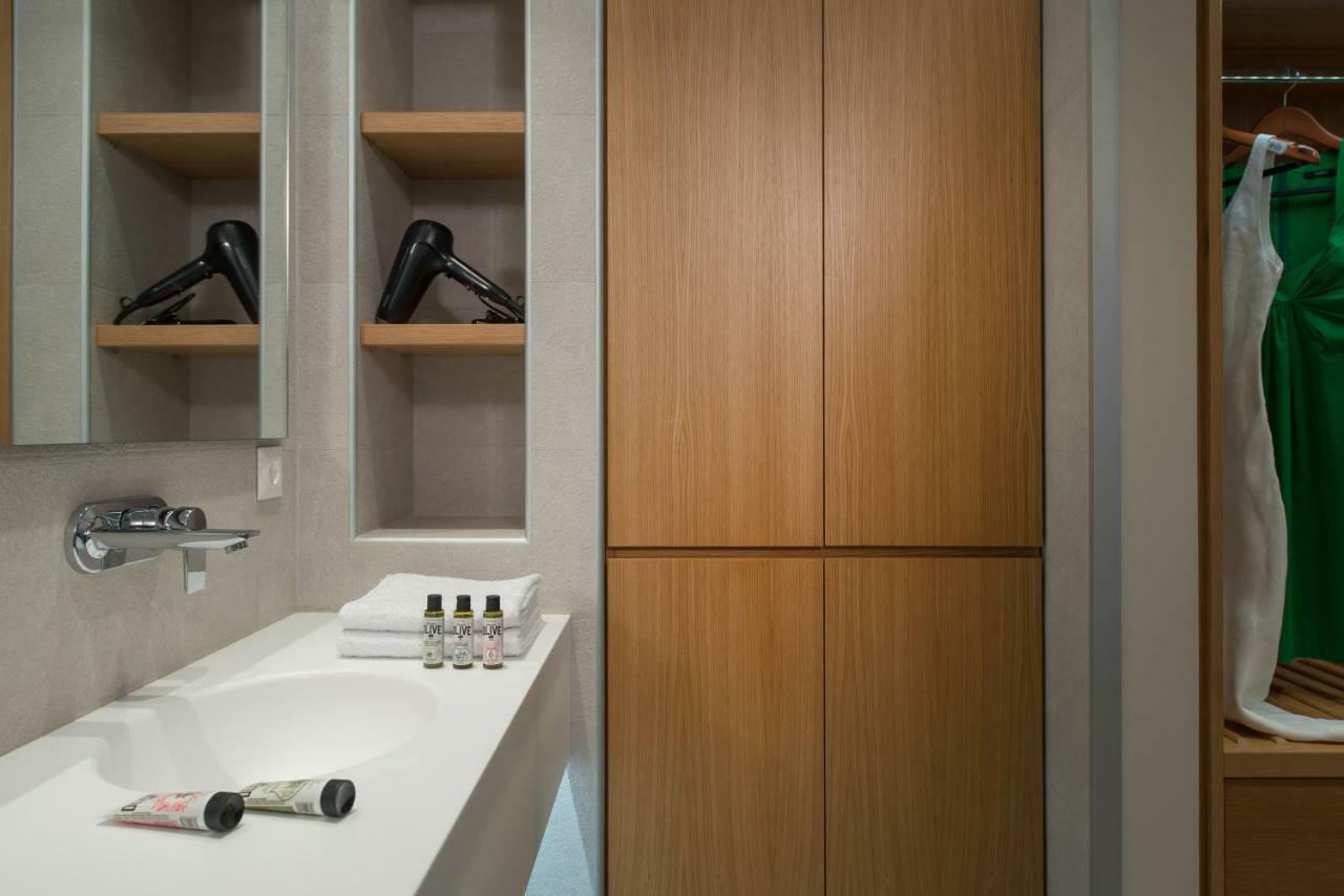 King'S Blue, Urban Suites Heraklion Exteriör bild